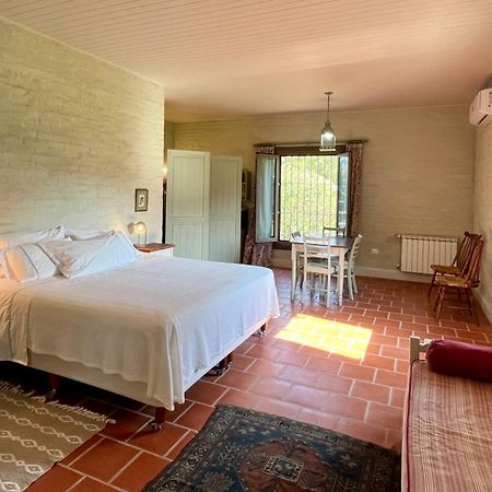 El Sendero - Gueiraldes B&B San Antonio de Areco Exterior foto
